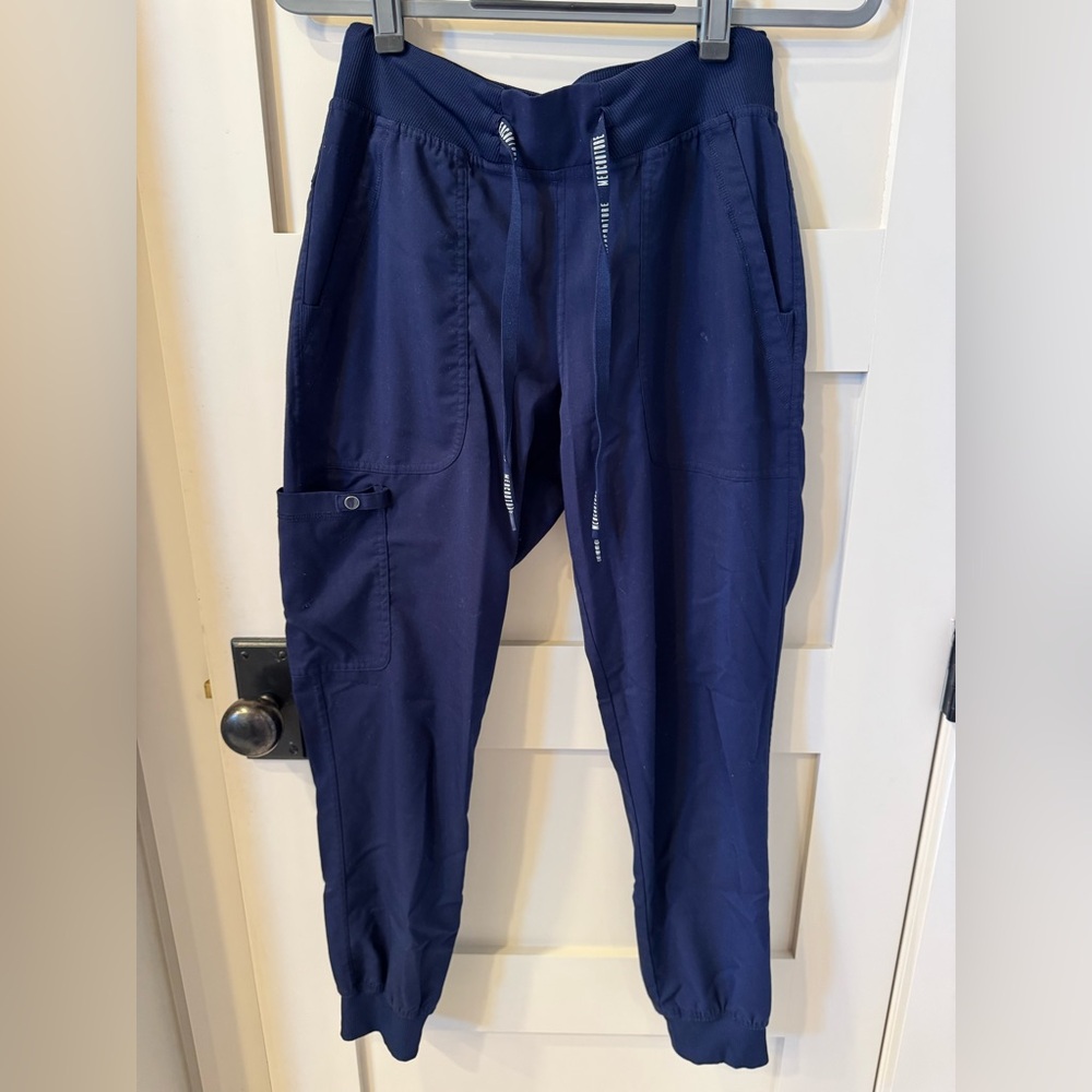 Med Couture Navy Women’s Jogger pants